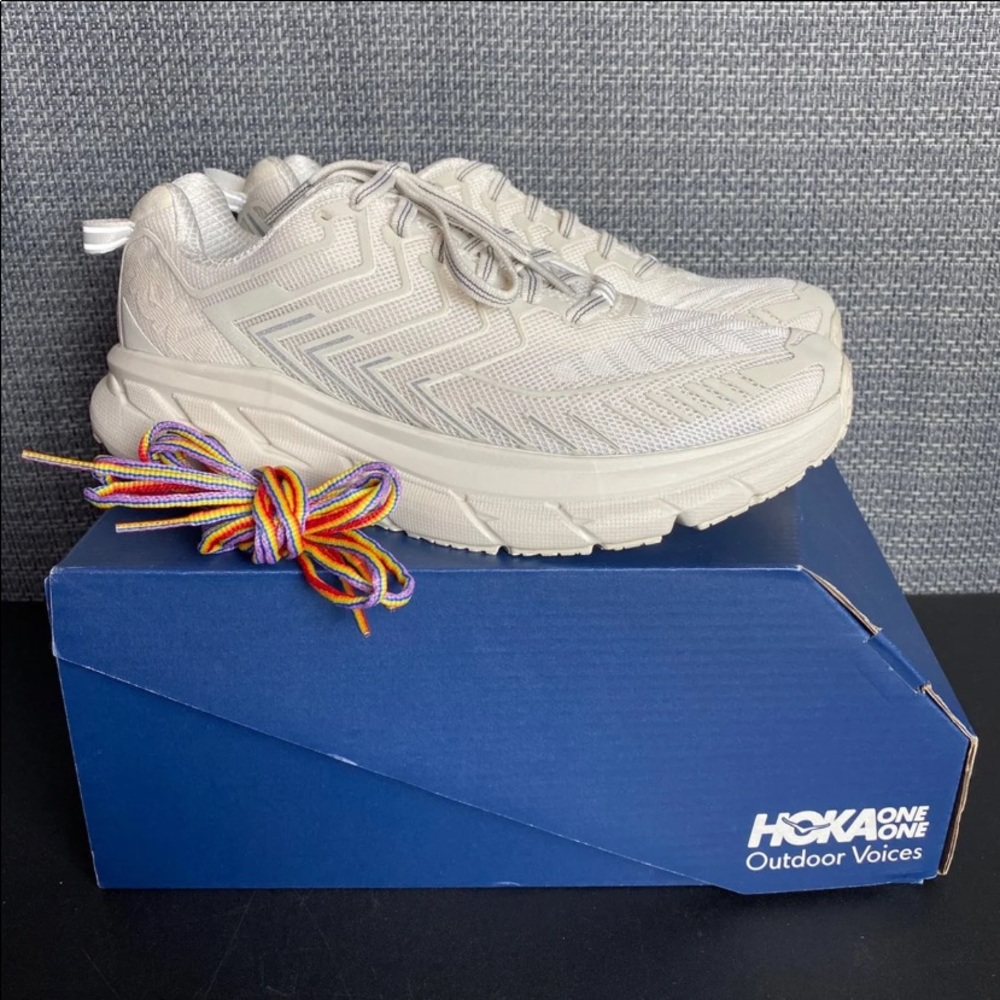 hoka OV clifton